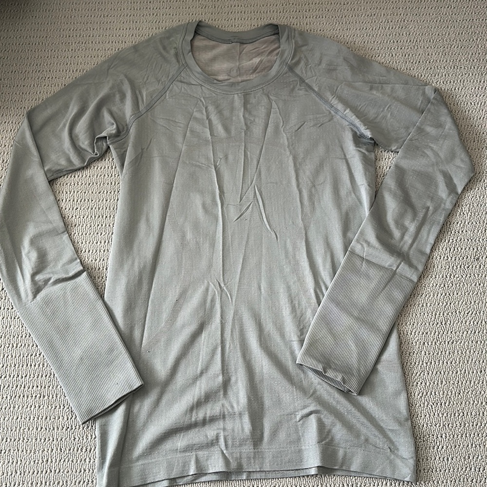 Lululemon Swiftly Tech long sleeve
